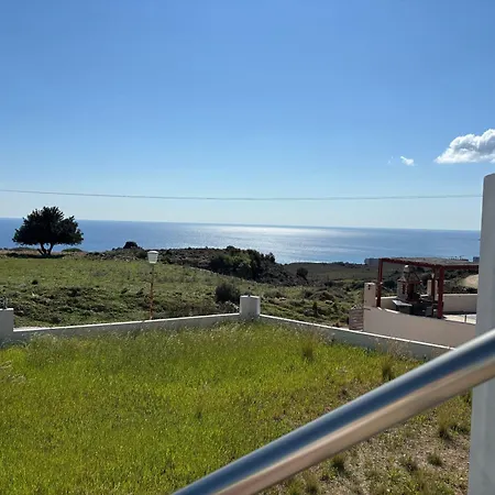 Βίλα Erato Sea View *